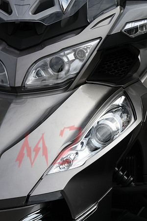 Close-Up of Headlight and Grill - Ontario Bike Show